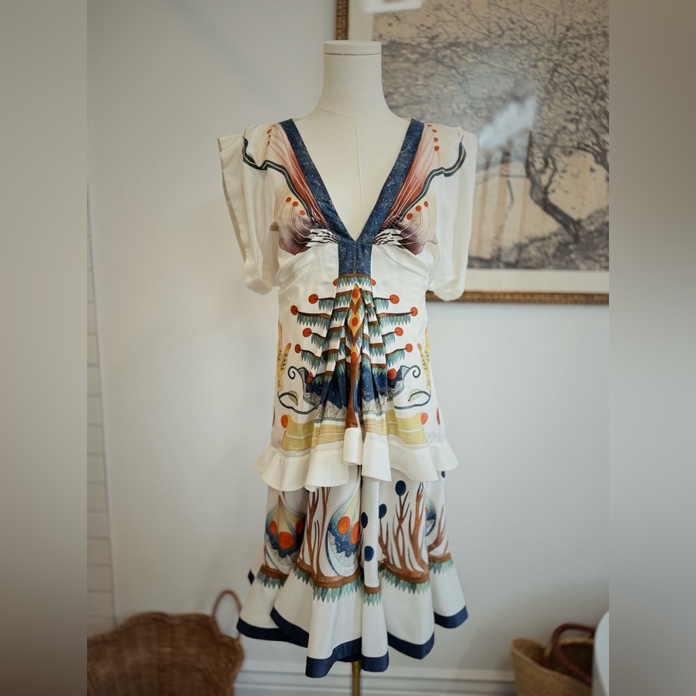 ✨ CHLOE spring summer 2018 painted silk dress